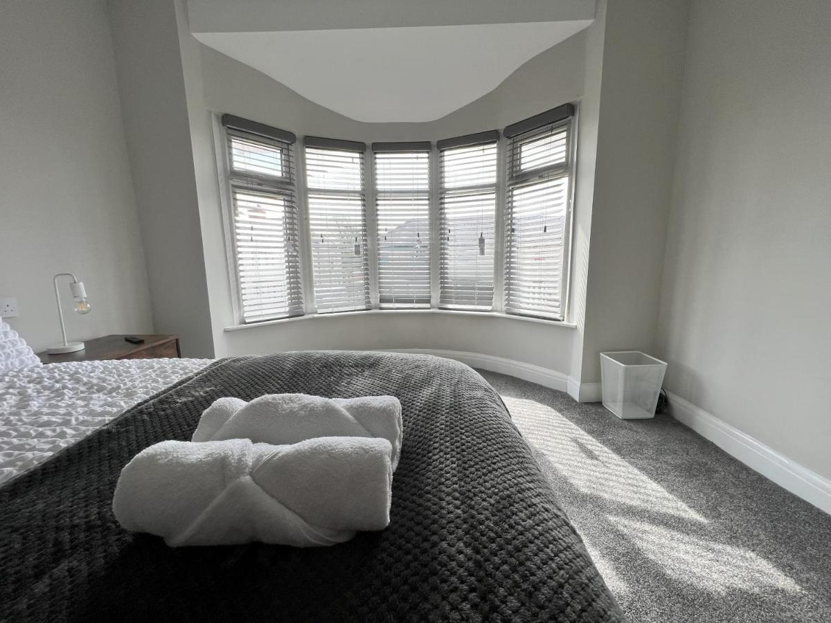 Kim Family Holiday Get-Away 4 Bedrooms 2 Baths Blackpool Luaran gambar